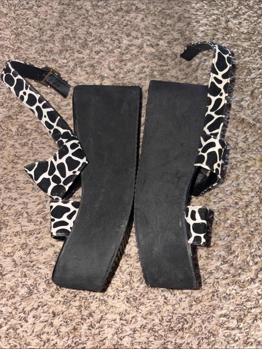 Platform Slide Sandals - Black & White Giraffe PrintY2K size 8